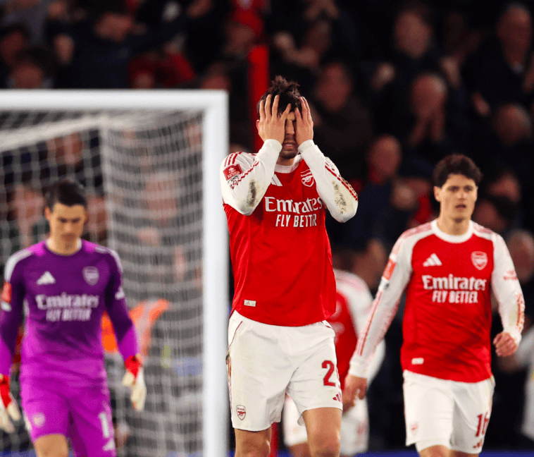 阿森纳连输3场或丢3冠，阿尔特塔习惯性收官崩盘，瓜迪奥拉躺赢？